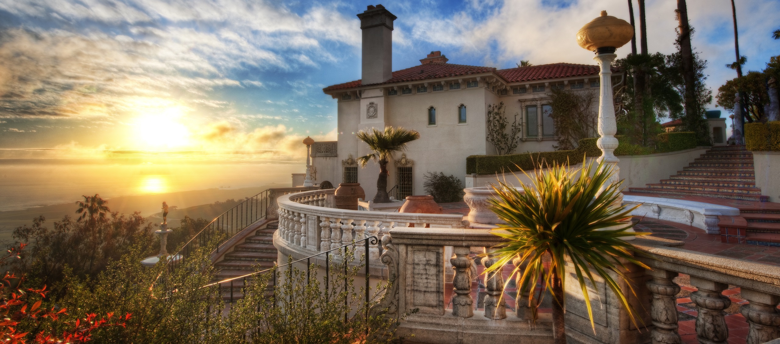 Hearst Castle, Magnificence Within Enchantment
